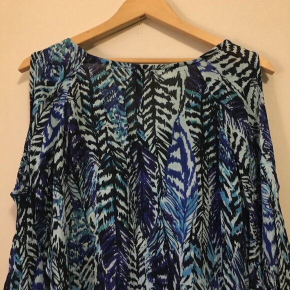 100% Rayon Papa Vancouver Fern Boho Cold Shoulder Bell Sleeve Button Down Top - Picture 6 of 15